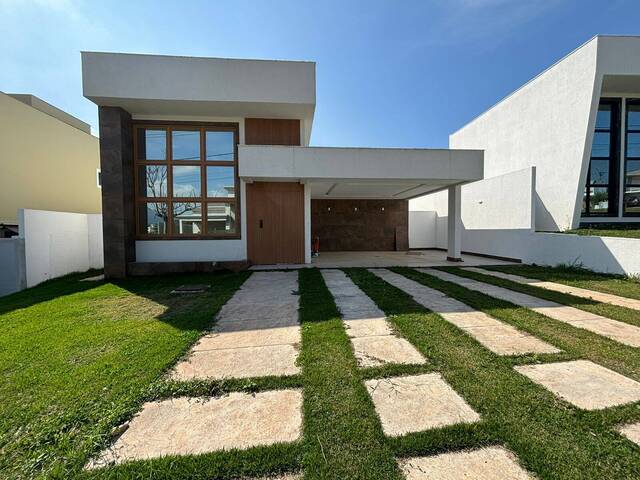 Casa para Venda em Rio das Ostras - 2